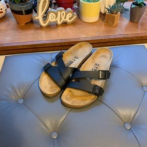 Birkenstock Yao women’s size 41 black never worn